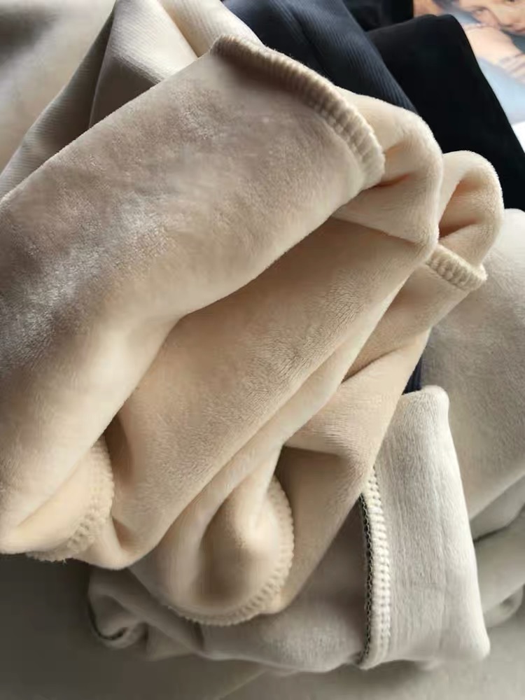 Catching flight plush joggers CP2 images